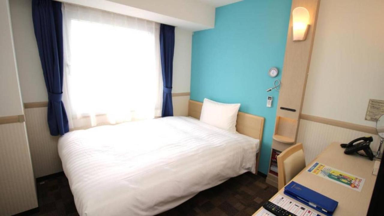 Toyoko Inn Yokohama Shiei-Chikatetsu Center Minami-Eki Exterior foto